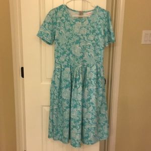 Lularoe Large Amelia dress